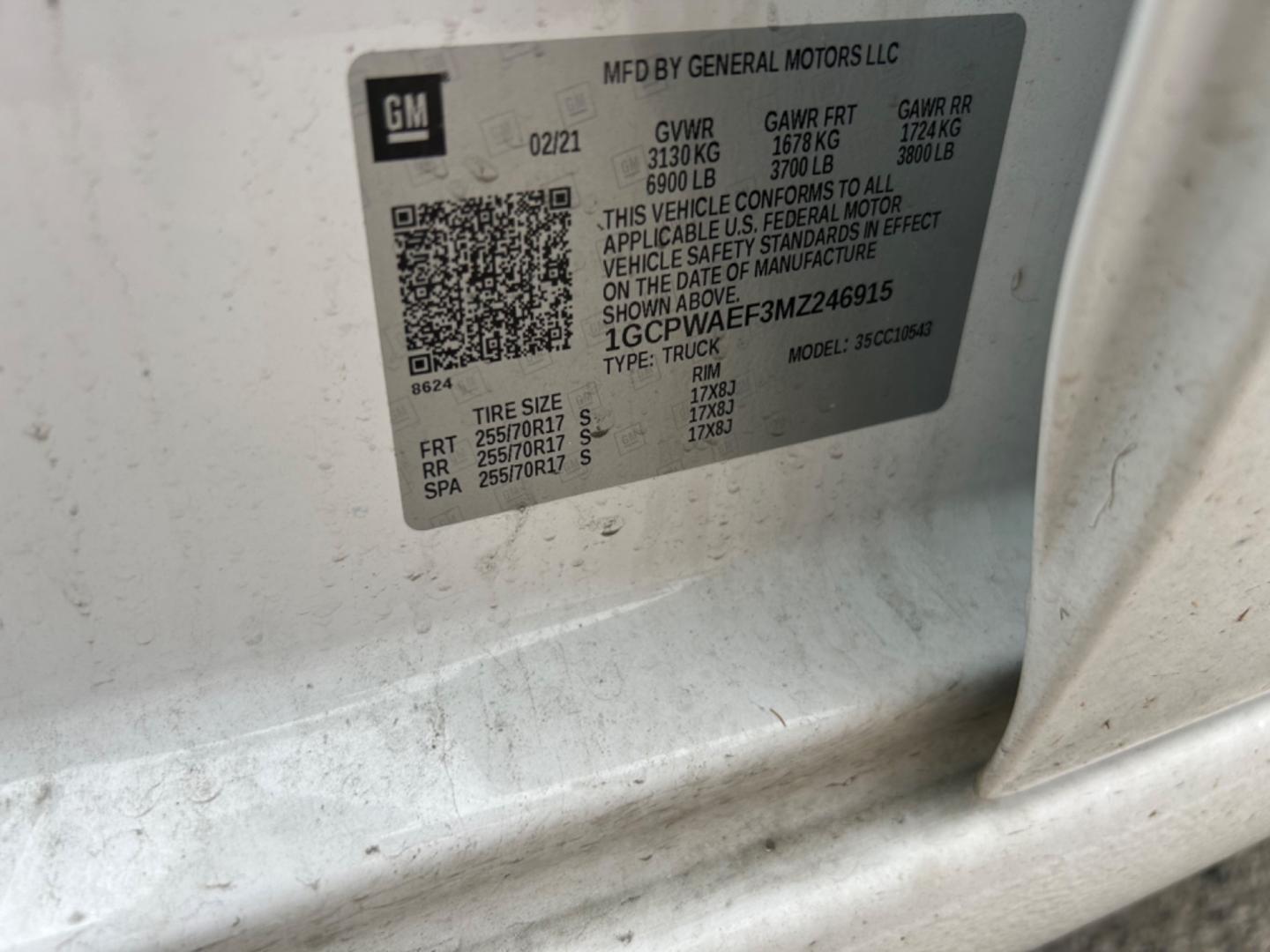 2021 White Chevrolet Silverado 1500 (1GCPWAEF3MZ) , located at 1687 Business 35 S, New Braunfels, TX, 78130, (830) 625-7159, 29.655487, -98.051491 - Photo#14